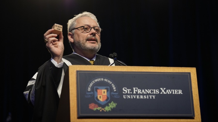 StFX President Andy Hakin